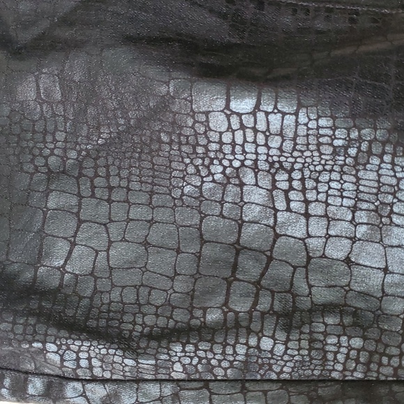 Frame woman's  black croc print  stretch ankle crop pants size 28 - Picture 8 of 13